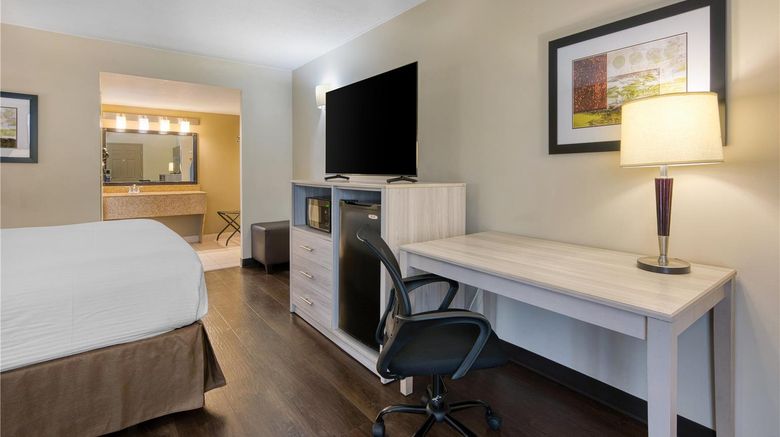 <b>Best Western Battlefield Inn Room</b>. Images powered by <a href="https://iceportal.shijigroup.com/" title="IcePortal" target="_blank">IcePortal</a>.