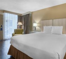 Best Western Battlefield Inn Room