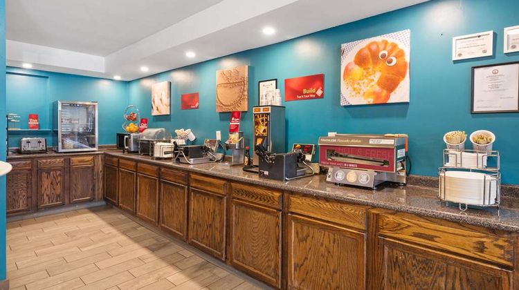 Best Western Plus Holiday Sands Inn Restaurant