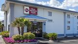 Best Western Plus Holiday Sands Inn Exterior