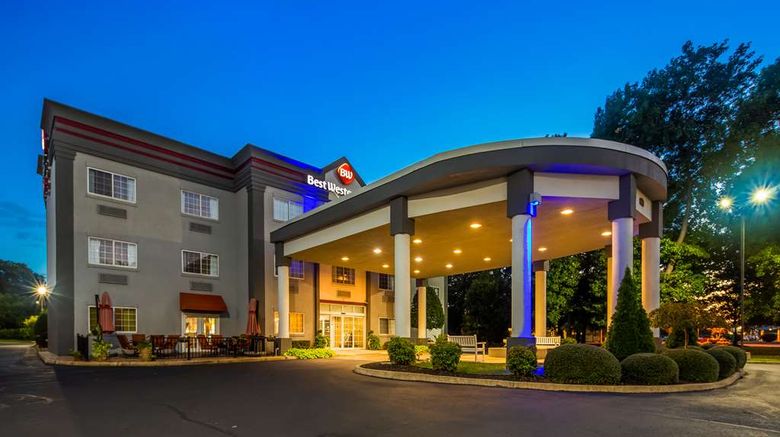 <b>Best Western Plus Newport News Inn Exterior</b>. Images powered by <a href="https://iceportal.shijigroup.com/" title="IcePortal" target="_blank">IcePortal</a>.