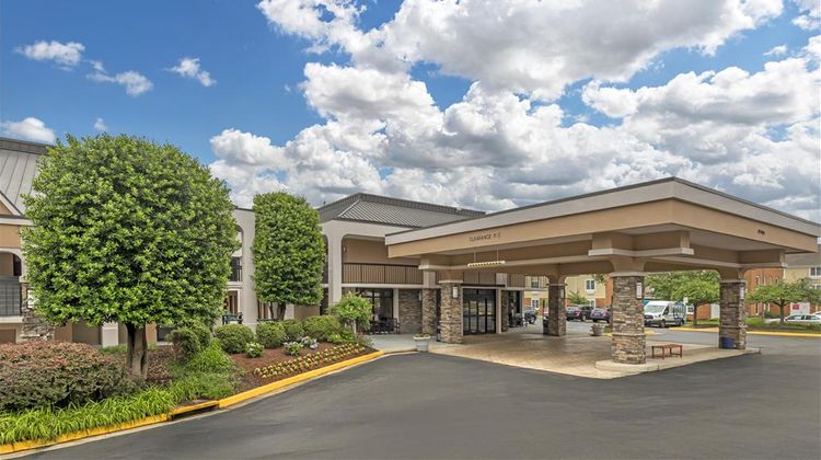 Best Western Dulles Airport Inn Exterior