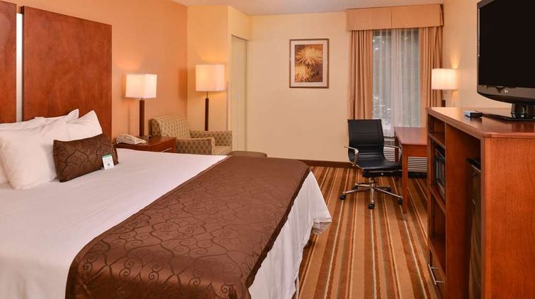 Best Western Plus Richmond Airport Hotel Room