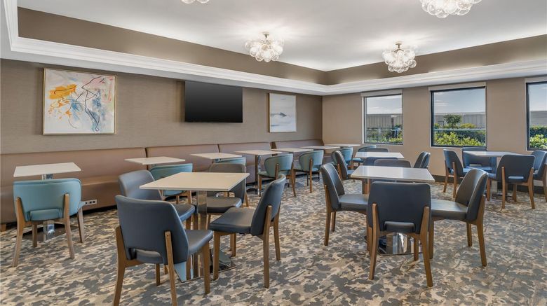 <b>Best Western Plus Glen Allen Inn Restaurant</b>. Images powered by <a href="https://iceportal.shijigroup.com/" title="IcePortal" target="_blank">IcePortal</a>.