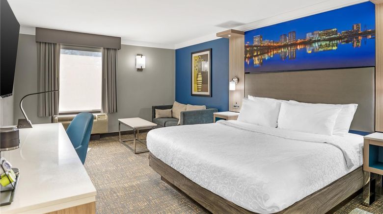 <b>Best Western Plus Glen Allen Inn Room</b>. Images powered by <a href="https://iceportal.shijigroup.com/" title="IcePortal" target="_blank">IcePortal</a>.