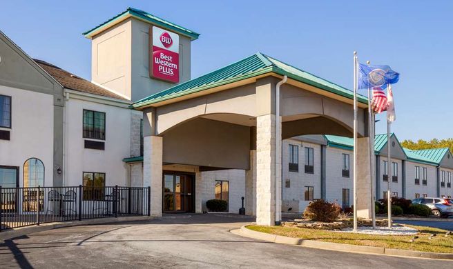 Best Western Plus South Hill Inn Exterior