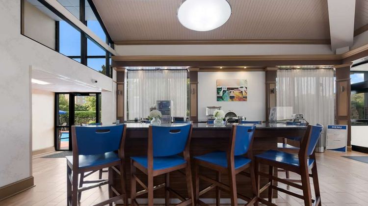 Best Western Hampton Coliseum Inn Restaurant