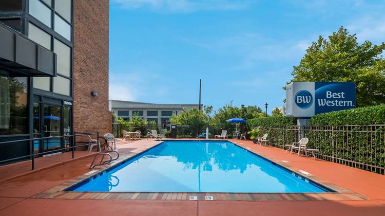 Best Western Hampton Coliseum Inn Pool
