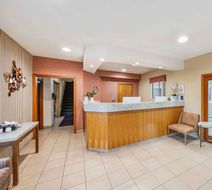 Best Western Aladdin Inn Lobby