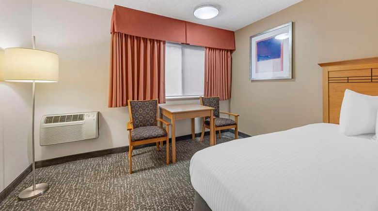 <b>Best Western Aladdin Inn Room</b>. Images powered by <a href="https://iceportal.shijigroup.com/" title="IcePortal" target="_blank">IcePortal</a>.