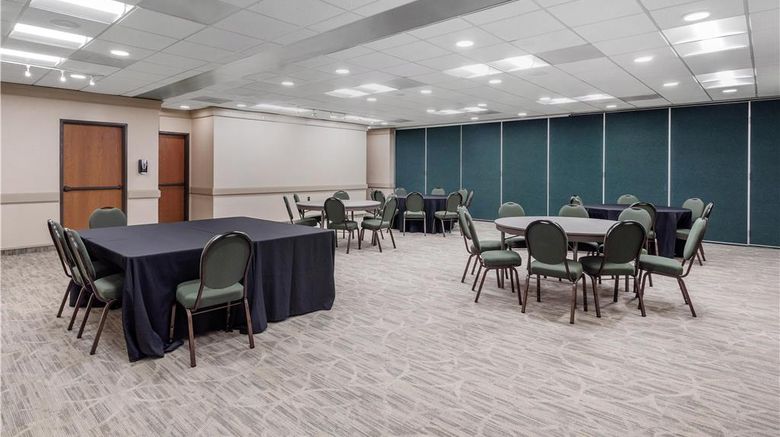 <b>Best Western Plus Harbor Plaza Conf Ctr Meeting</b>. Images powered by <a href="https://iceportal.shijigroup.com/" title="IcePortal" target="_blank">IcePortal</a>.