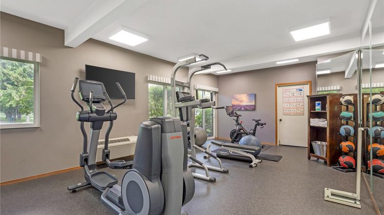Best Western Plus Plaza by the Green Health