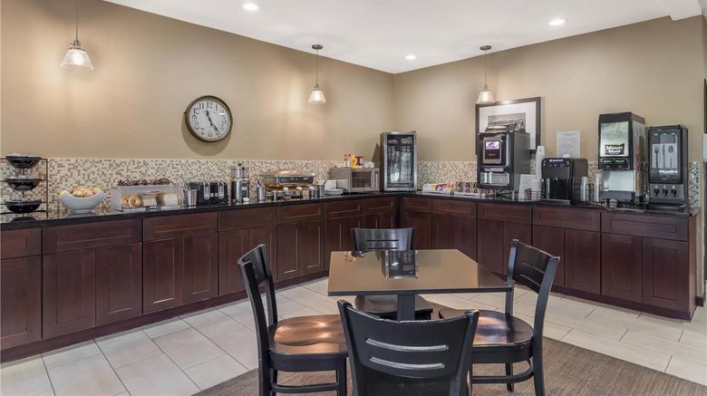 <b>Best Western Plus Plaza by the Green Restaurant</b>. Images powered by <a href="https://iceportal.shijigroup.com/" title="IcePortal" target="_blank">IcePortal</a>.