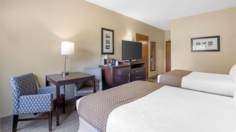 <b>Best Western Plus Plaza by the Green Room</b>. Images powered by <a href="https://iceportal.shijigroup.com/" title="IcePortal" target="_blank">IcePortal</a>.