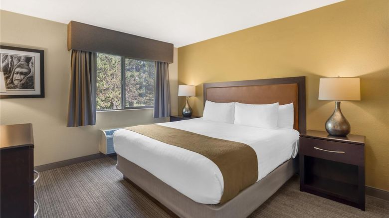 <b>Best Western Plus Plaza by the Green Suite</b>. Images powered by <a href="https://iceportal.shijigroup.com/" title="IcePortal" target="_blank">IcePortal</a>.
