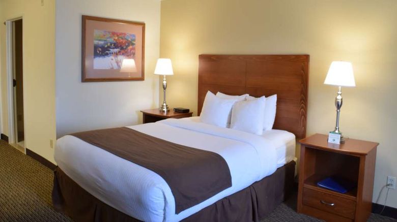 <b>Best Western Tumwater-Olympia Inn Room</b>. Images powered by <a href="https://iceportal.shijigroup.com/" title="IcePortal" target="_blank">IcePortal</a>.