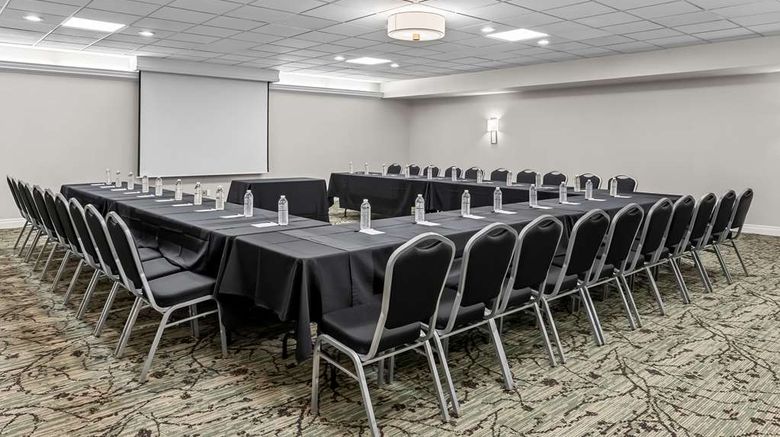 <b>Best Western Plus Puyallup Hotel Meeting</b>. Images powered by <a href="https://iceportal.shijigroup.com/" title="IcePortal" target="_blank">IcePortal</a>.