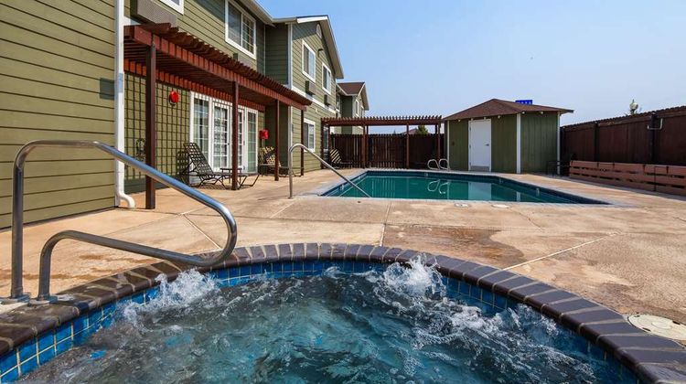Best Western Plus Inn at Horse Heaven Pool