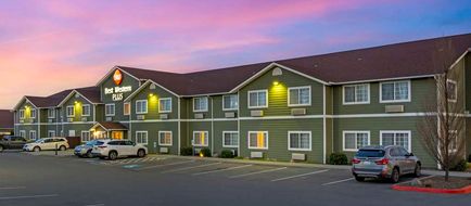 Best Western Plus Inn at Horse Heaven Exterior