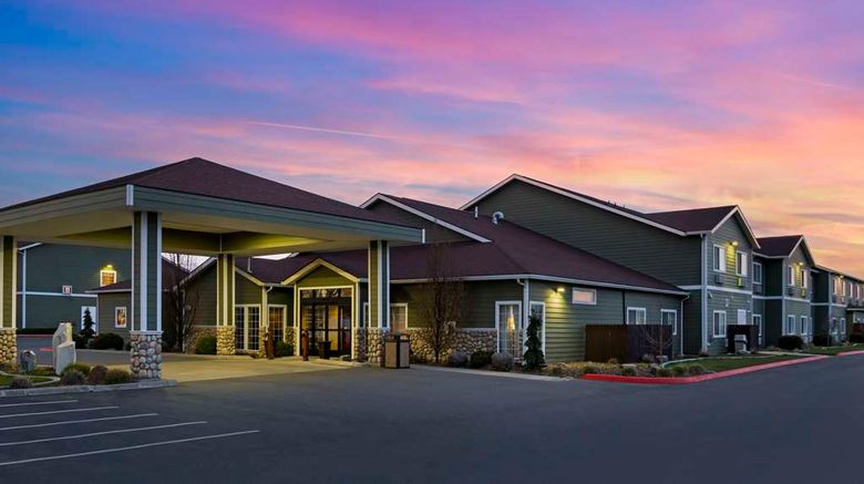 Best Western Plus Inn at Horse Heaven Exterior. Images powered by <a href="https://iceportal.shijigroup.com" target="_blank" rel="noopener">Ice Portal</a>.