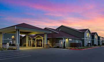 Best Western Plus Inn at Horse Heaven