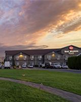 Best Western Plus Inn at Horse Heaven