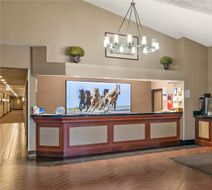Best Western Plus Inn at Horse Heaven Lobby