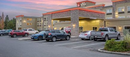 Best Western Plus Peppertree Airport Inn Exterior