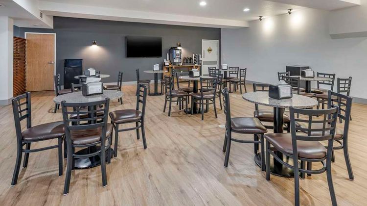Best Western Plus Peppertree Airport Inn Restaurant