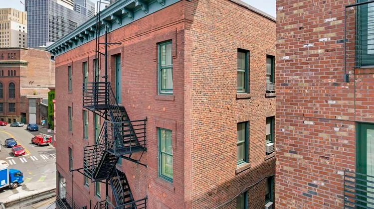 Best Western Plus Pioneer Square Hotel Exterior
