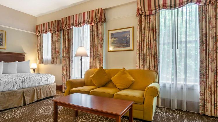 Best Western Plus Pioneer Square Hotel Room