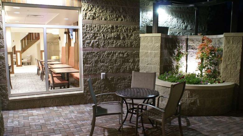 <b>Best Western Plus Kennewick Inn Exterior</b>. Images powered by <a href="https://iceportal.shijigroup.com/" title="IcePortal" target="_blank">IcePortal</a>.