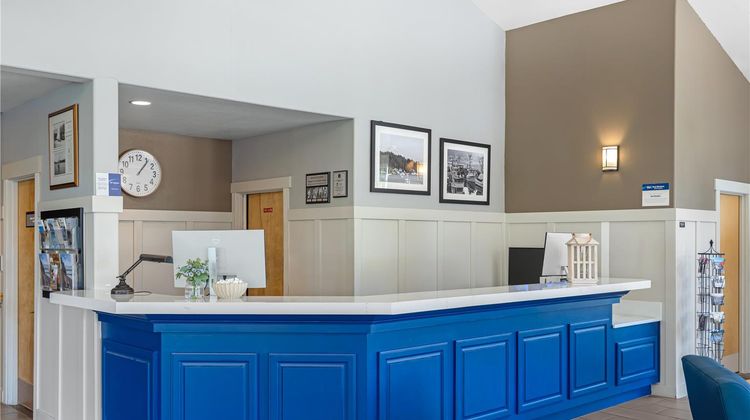Best Western Wesley Inn & Suites Lobby