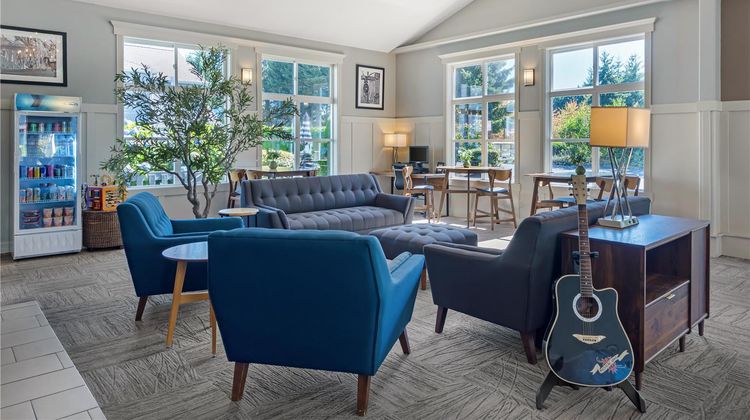 Best Western Wesley Inn & Suites Lobby