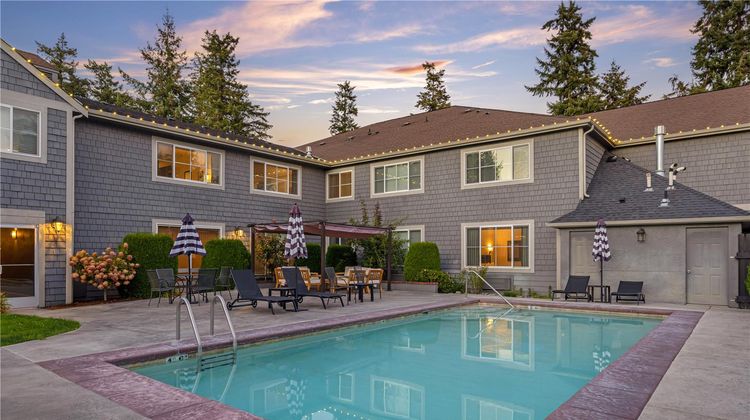 Best Western Wesley Inn & Suites Pool