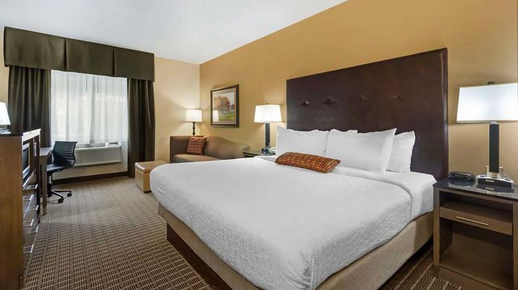 Best Western Plus Lincoln Hotel Room