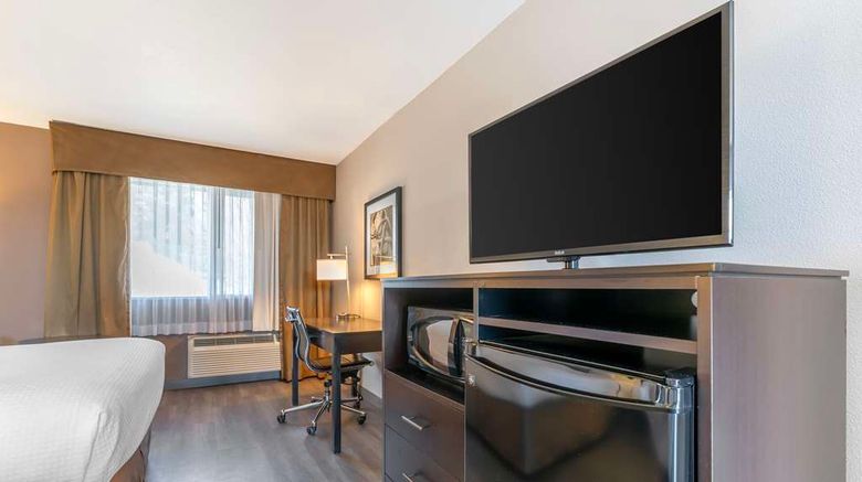 <b>Best Western Inn of Vancouver Room</b>. Images powered by <a href="https://iceportal.shijigroup.com/" title="IcePortal" target="_blank">IcePortal</a>.