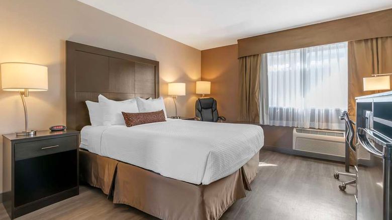 <b>Best Western Inn of Vancouver Room</b>. Images powered by <a href="https://iceportal.shijigroup.com/" title="IcePortal" target="_blank">IcePortal</a>.