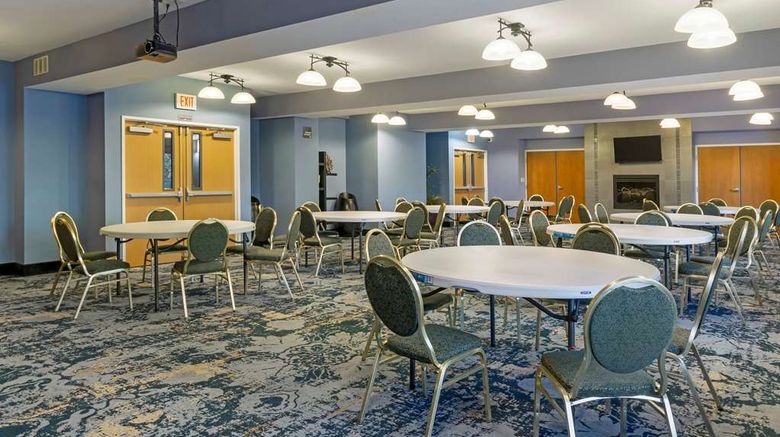 <b>Best Western Plus Peppertree Auburn Inn Meeting</b>. Images powered by <a href="https://iceportal.shijigroup.com/" title="IcePortal" target="_blank">IcePortal</a>.