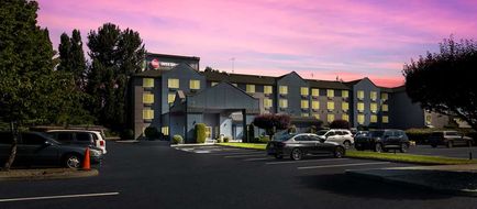 Best Western Plus Peppertree Auburn Inn Exterior