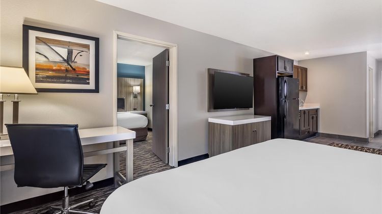 Best Western Plus Peppertree Auburn Inn Suite