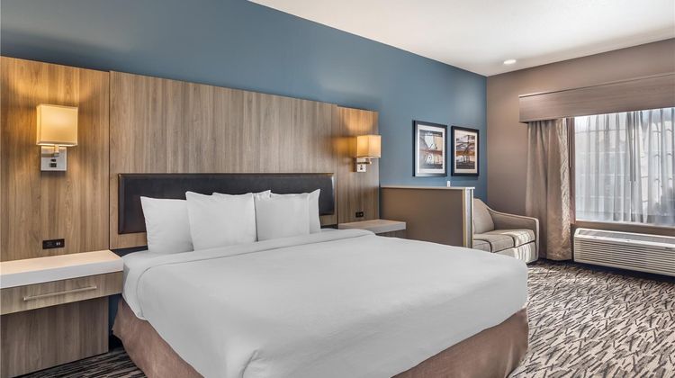 Best Western Plus Peppertree Auburn Inn Room