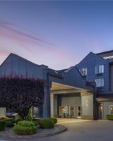 Best Western Plus Peppertree Auburn Inn