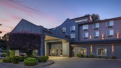 Best Western Plus Peppertree Auburn Inn