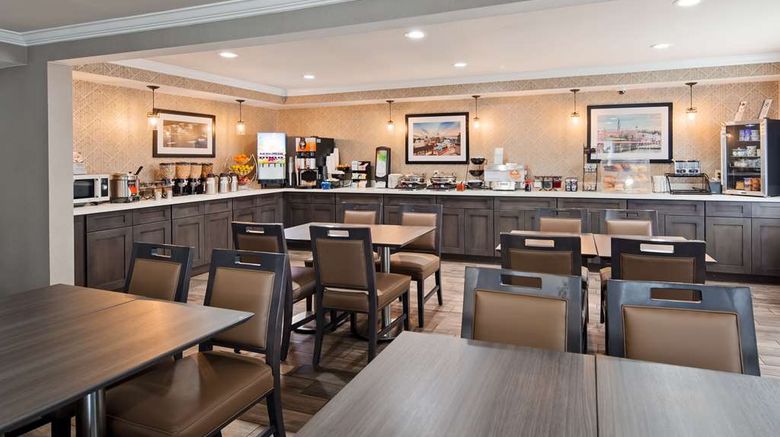 <b>Best Western Annapolis Restaurant</b>. Images powered by <a href="https://iceportal.shijigroup.com/" title="IcePortal" target="_blank">IcePortal</a>.