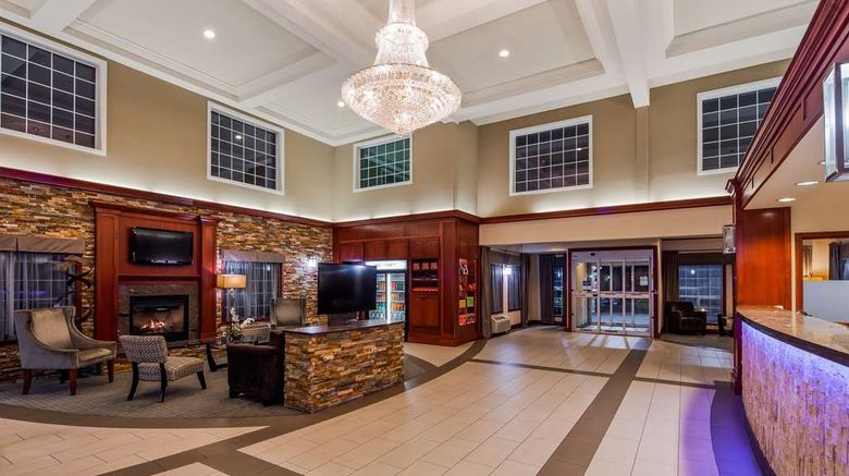 <b>Best Western Plus Vancouver Mall Drive Lobby</b>. Images powered by <a href="https://iceportal.shijigroup.com/" title="IcePortal" target="_blank">IcePortal</a>.