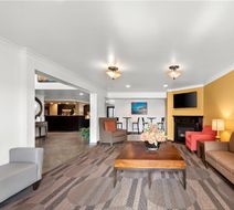 Best Western Chieftain Inn Lobby