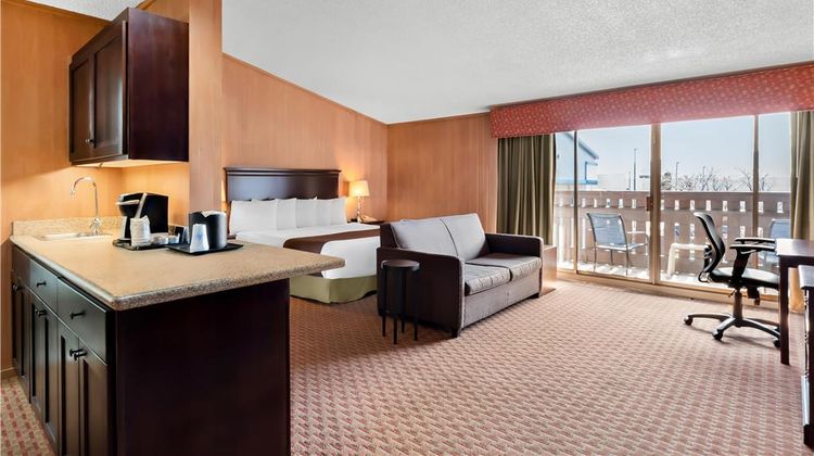 Best Western Chieftain Inn Room