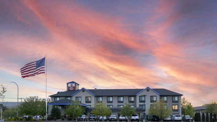 Best Western Plus Ellensburg Hotel Exterior