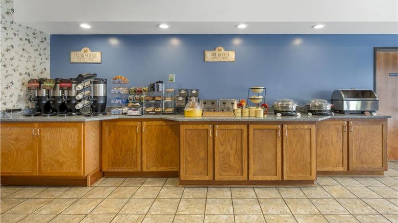 <b>Best Western Bronco Inn Restaurant</b>. Images powered by <a href="https://iceportal.shijigroup.com/" title="IcePortal" target="_blank">IcePortal</a>.